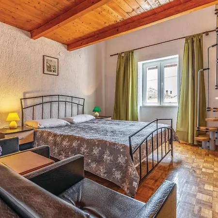 Amazing In With Wifi Holiday home Pavicini